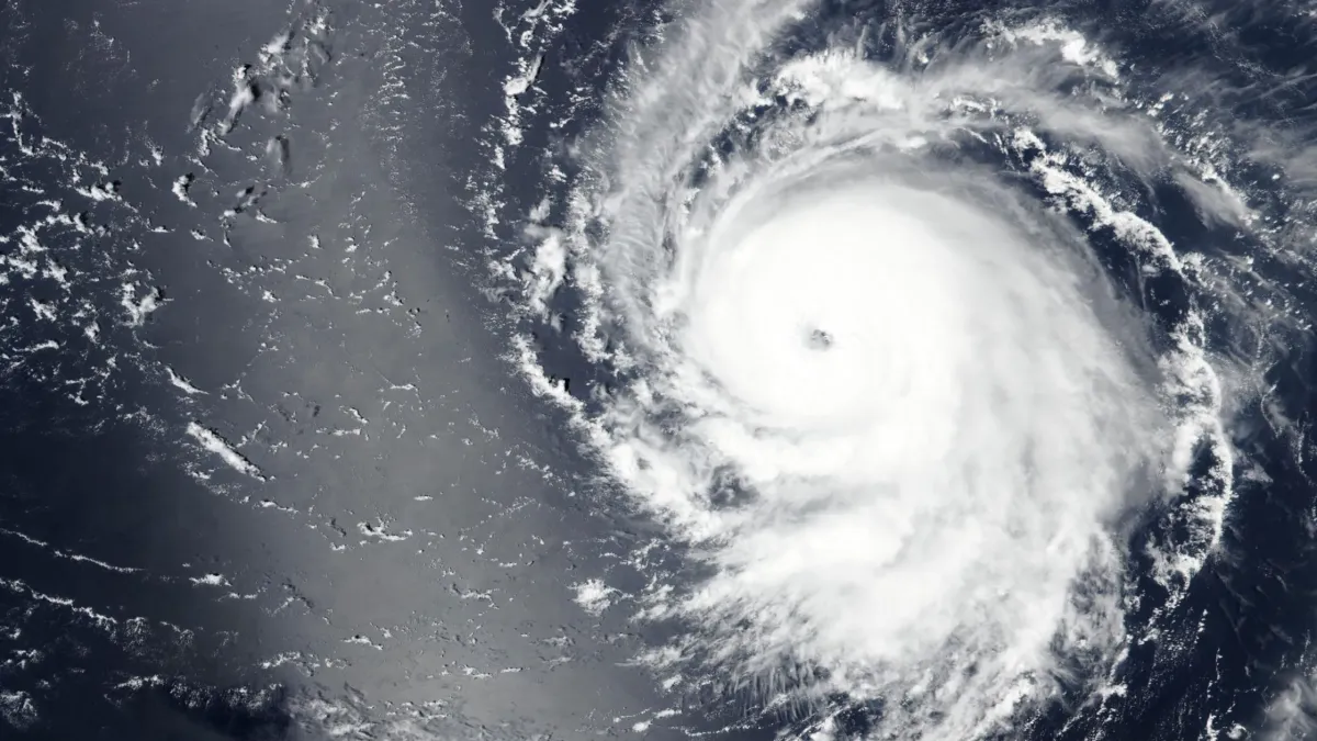Iberdrola afronta con un dispositivo especial el impacto del huracán Lee en EEUU
