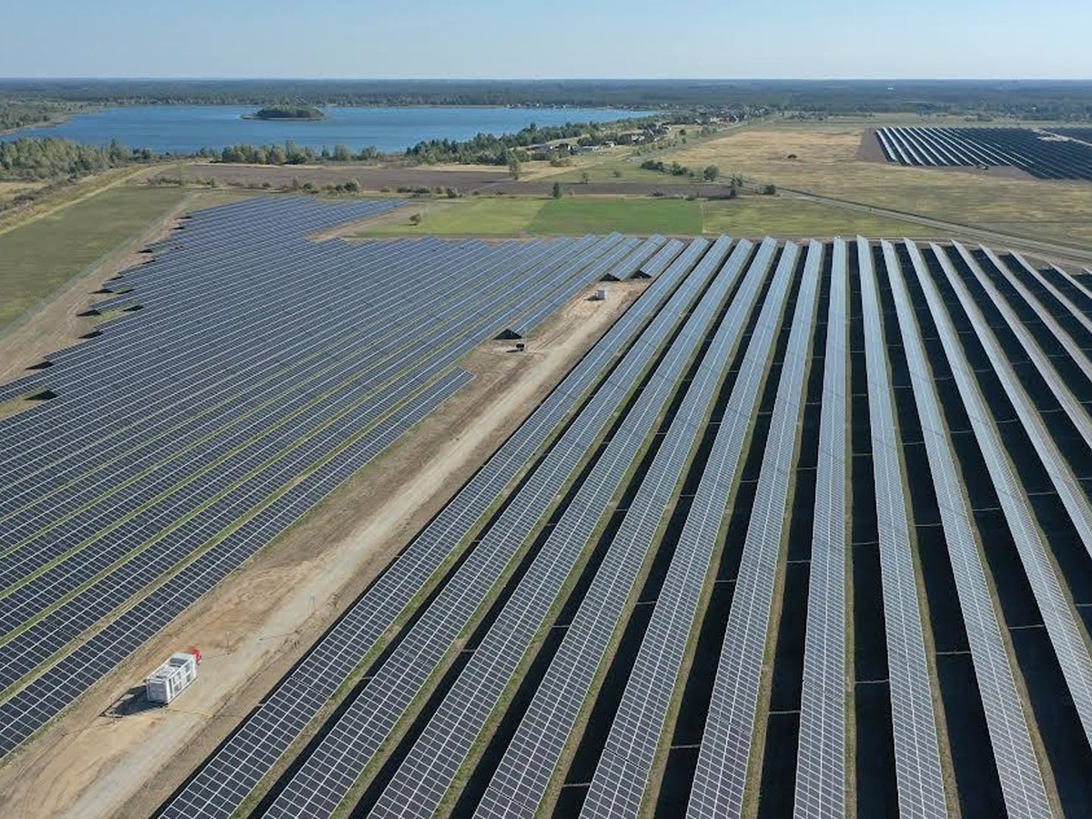 EDPR inaugura en Polonia su mayor proyecto solar de Europa, con una potencia de 200 MW