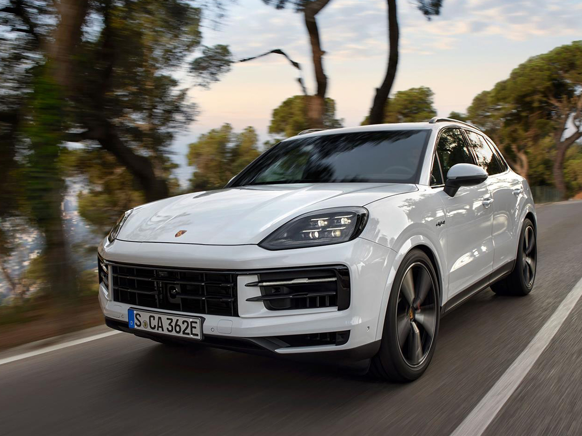 Porsche venderá en España desde noviembre el Cayenne S E-Hybrid, la tercera variante de la nueva gama