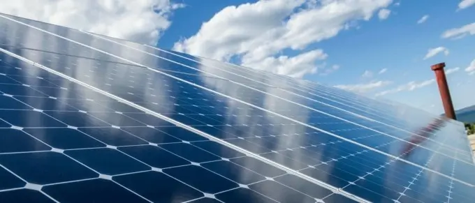 TotalEnergies firma un PPA de energía solar a largo plazo con el grupo Saint-Gobain en EEUU