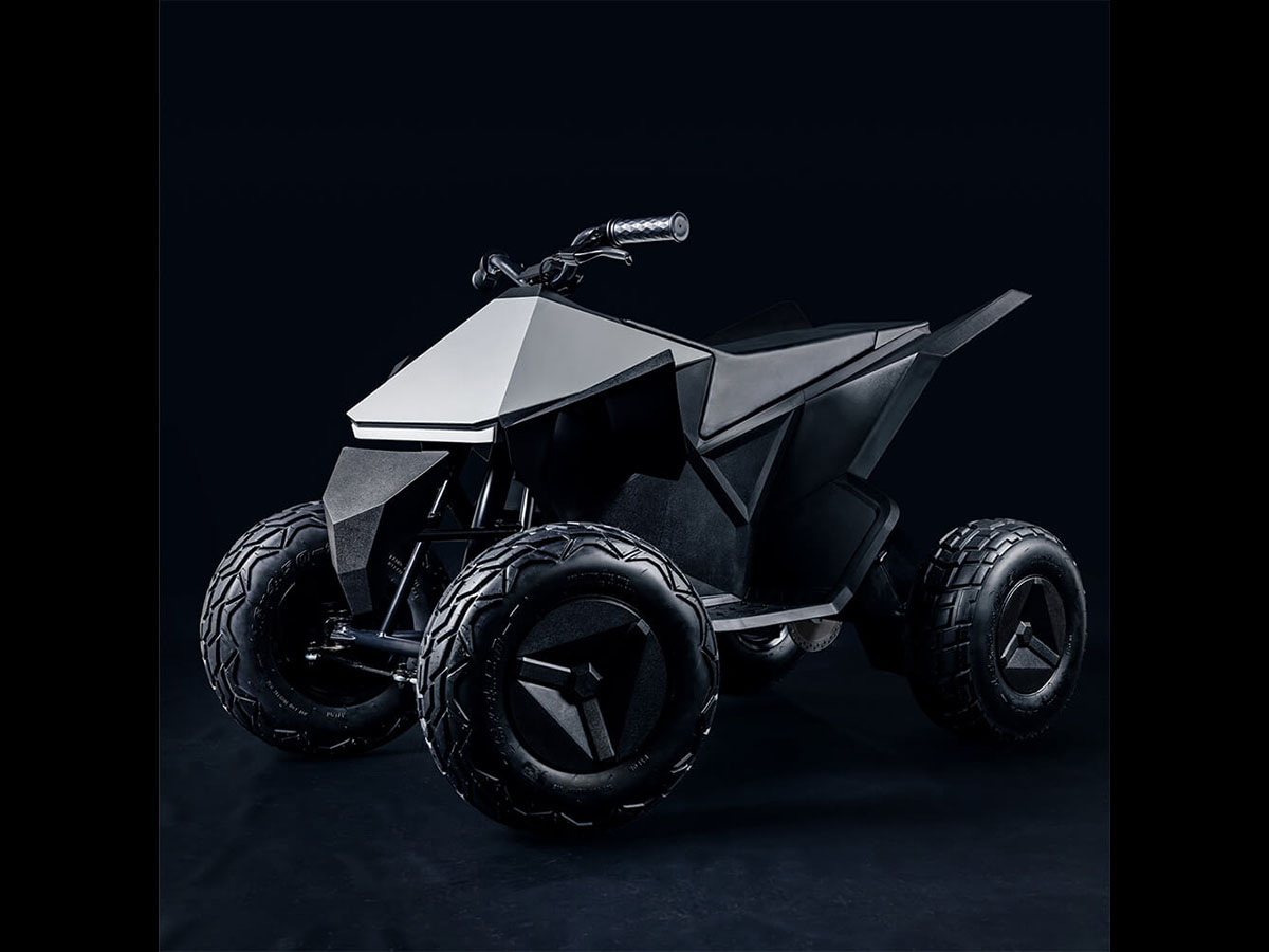 Tesla lanza el Cyberquad para aumentar su red de seguidores