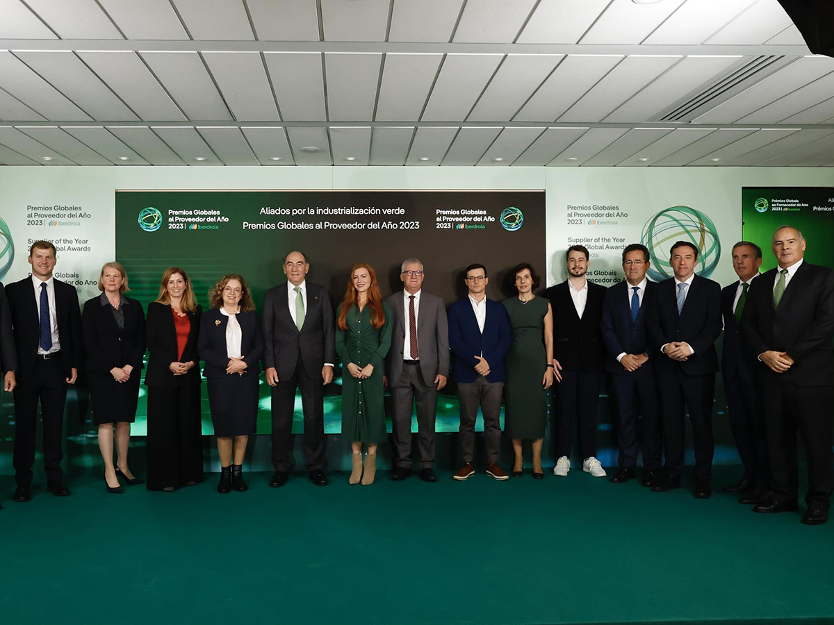 Iberdrola premia el valor añadido de sus proveedores en la transición energética