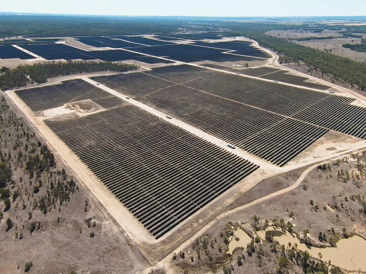 GRS (Gransolar) inaugura una planta fotovoltaica de 204 MW en Australia construida para Sojitz y Eneos