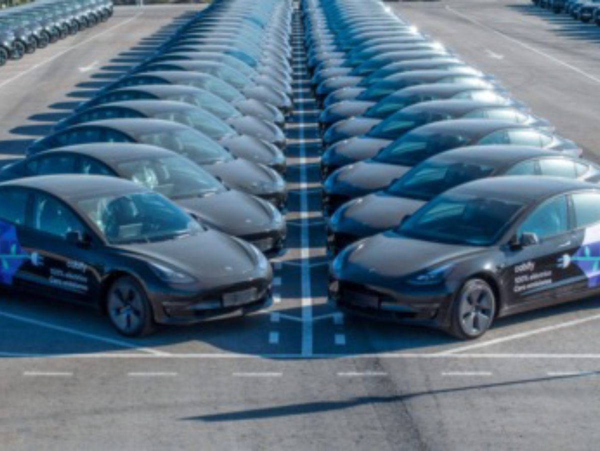 Cabify incorpora 110 Tesla Model 3 Long Range en Madrid