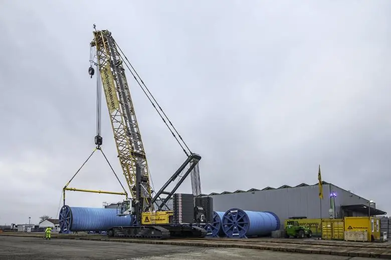 La construcción del crucial enlace eléctrico norte-sur de Alemania comienza en una Baviera a la contra