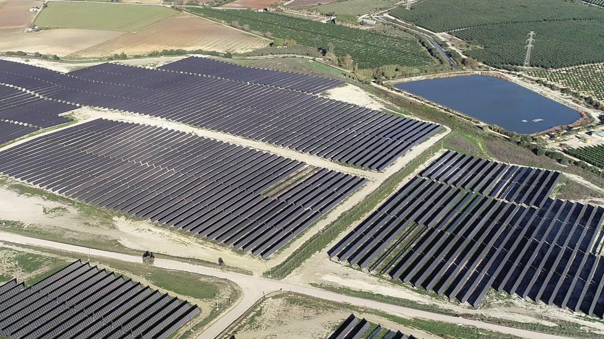 Repsol comienza a generar electricidad con su proyecto solar Sigma de 204 MW, el primero en Andalucía