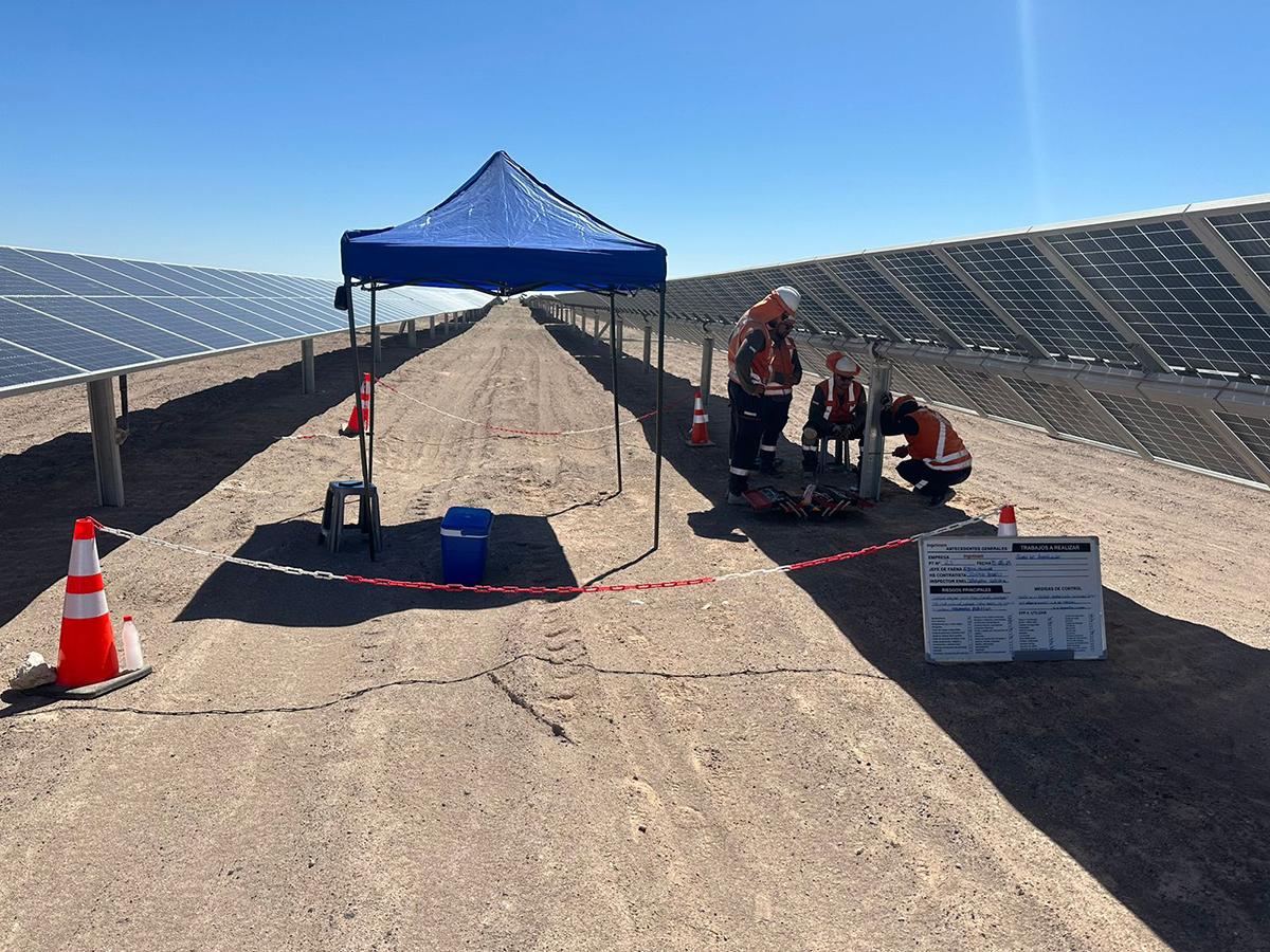 Ingeteam alcanza los 1.900 MW solares bajo mantenimiento en Chile