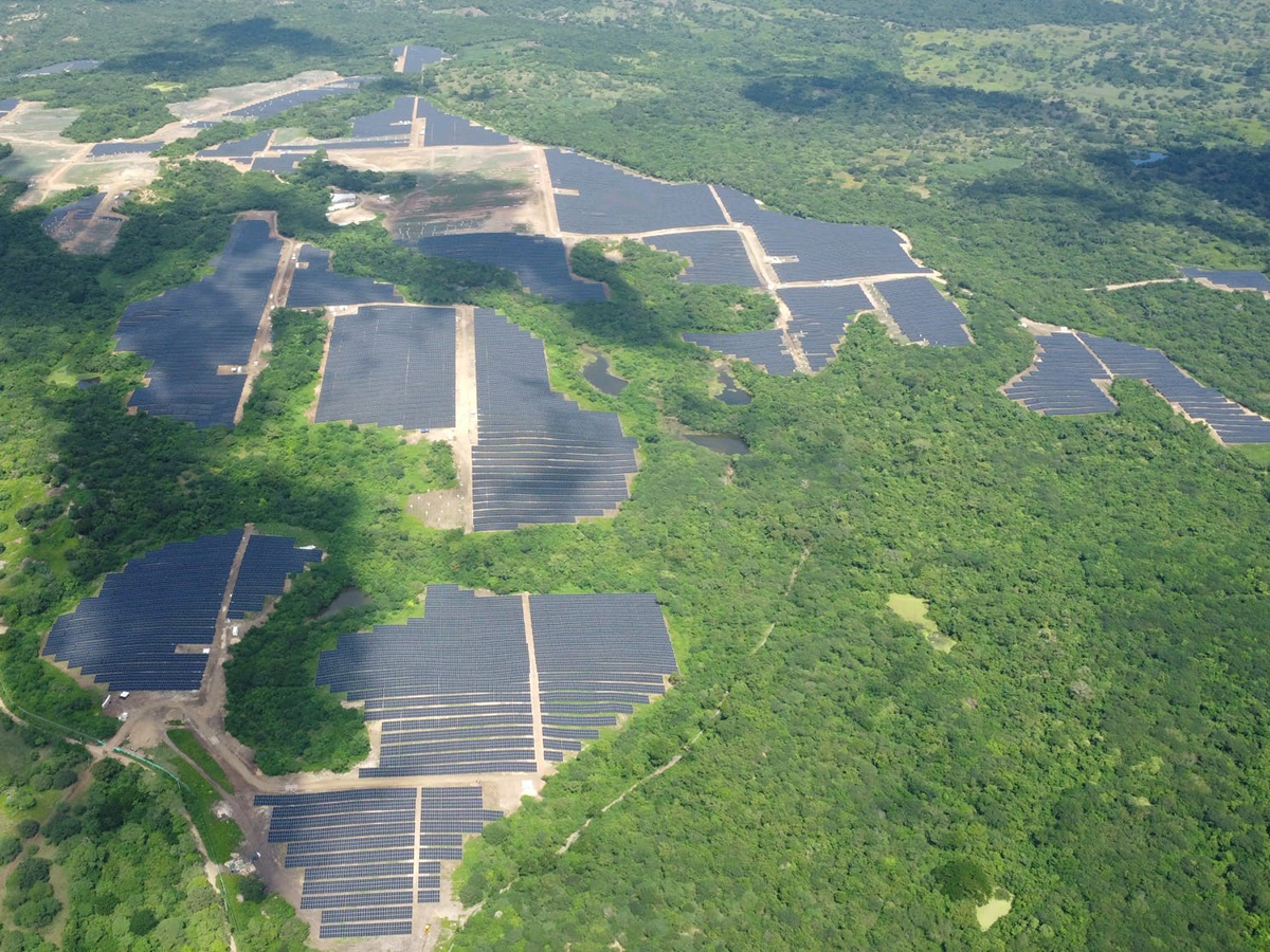 Negratín vende 13 proyectos solares en España a la estadounidense Emeren por 57 millones