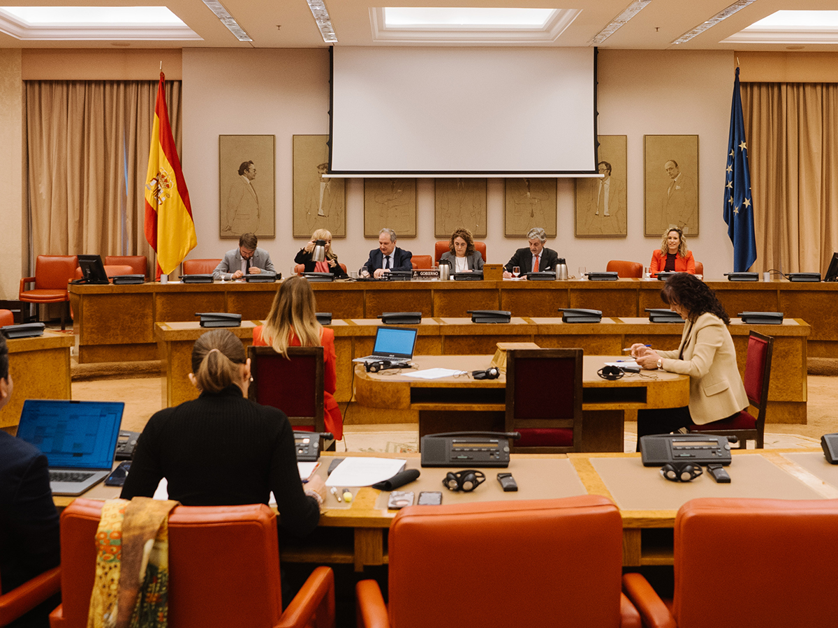 El ministro Hereu quiere un "gran Pacto de la Industria" sustentado en una nueva ley que cuente con el mayor consenso