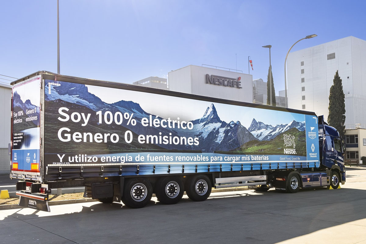 El primer Renault Trucks E-TECH T 100% eléctrico echa a rodar en España