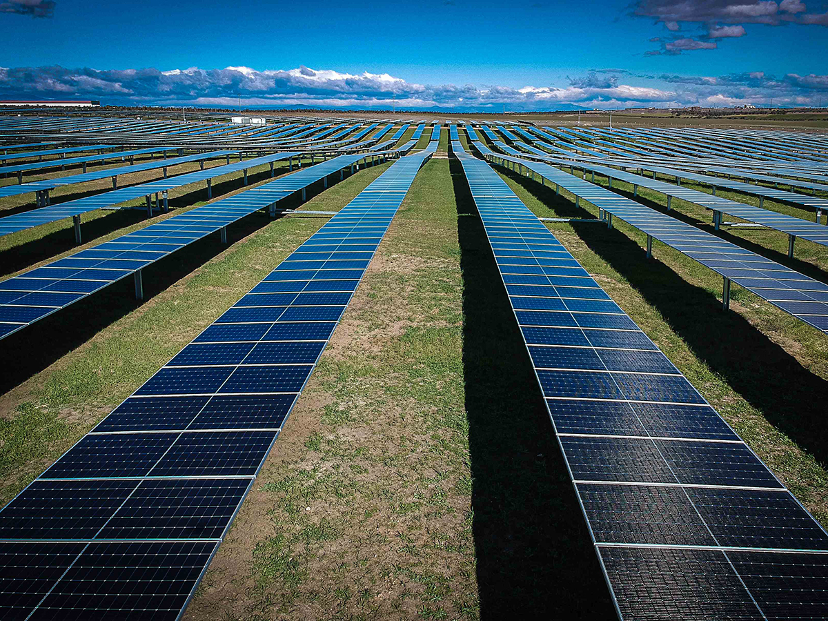 La canibalización pone en peligro a la fotovoltaica: en marzo cobró de media sólo 10 €/MWh