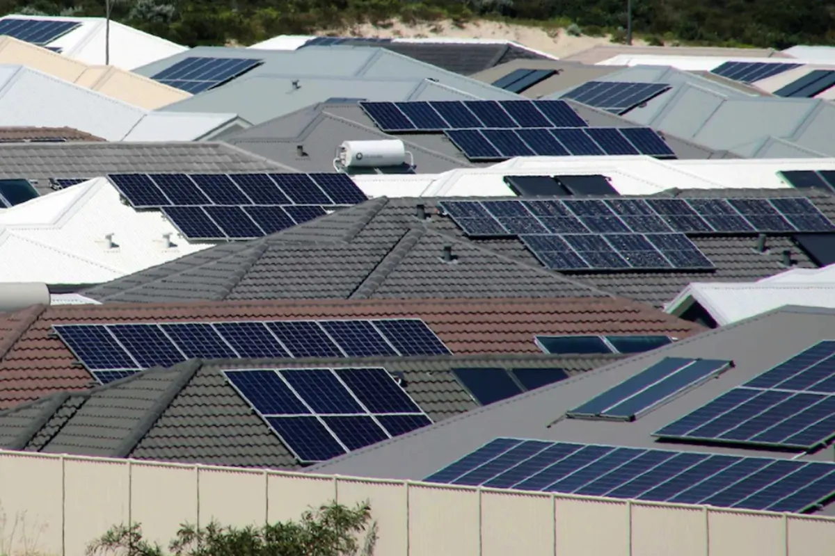 El mercado eléctrico australiano muestra resiliencia ante la crisis de Irán mientras la transición aporta beneficios en seguridad energética
