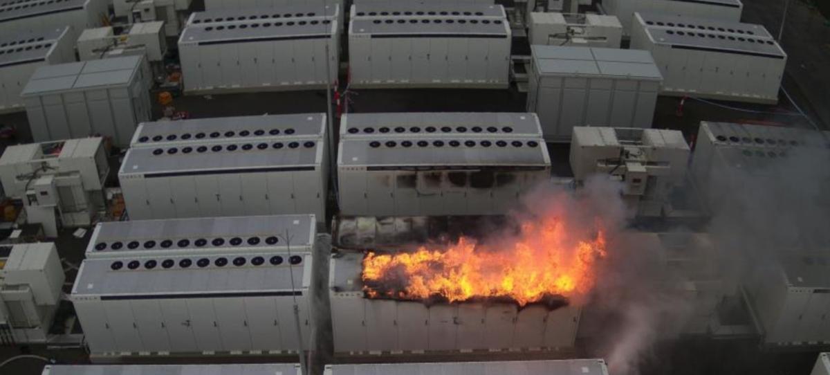 Un 26% de las baterías a gran escala corre el riesgo de incendiarse por defectos de fabricación