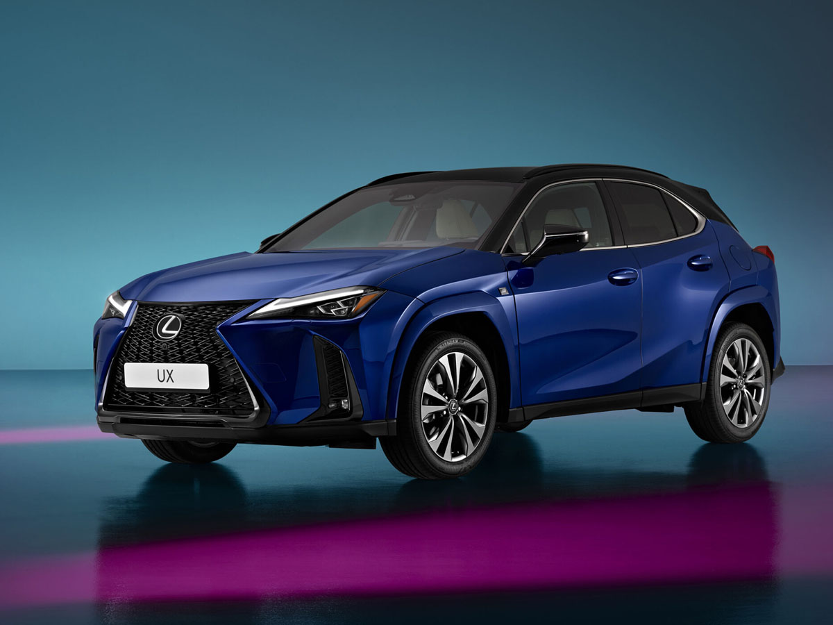 Lexus UX 300h 2024: notable mejora