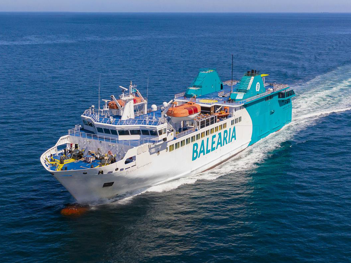 Balearia invierte más de 3 millones en mejorar la ecoeficiencia del ferry 'Pasión por Formentera'