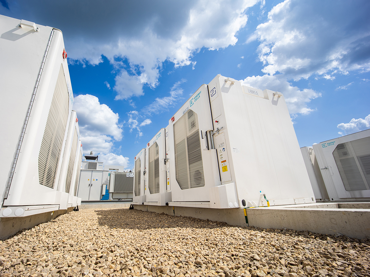 Las instalaciones de almacenamiento de energía de Energy Cells en Vilnius, Lituania. FOTO: Adas Vasiliauskas