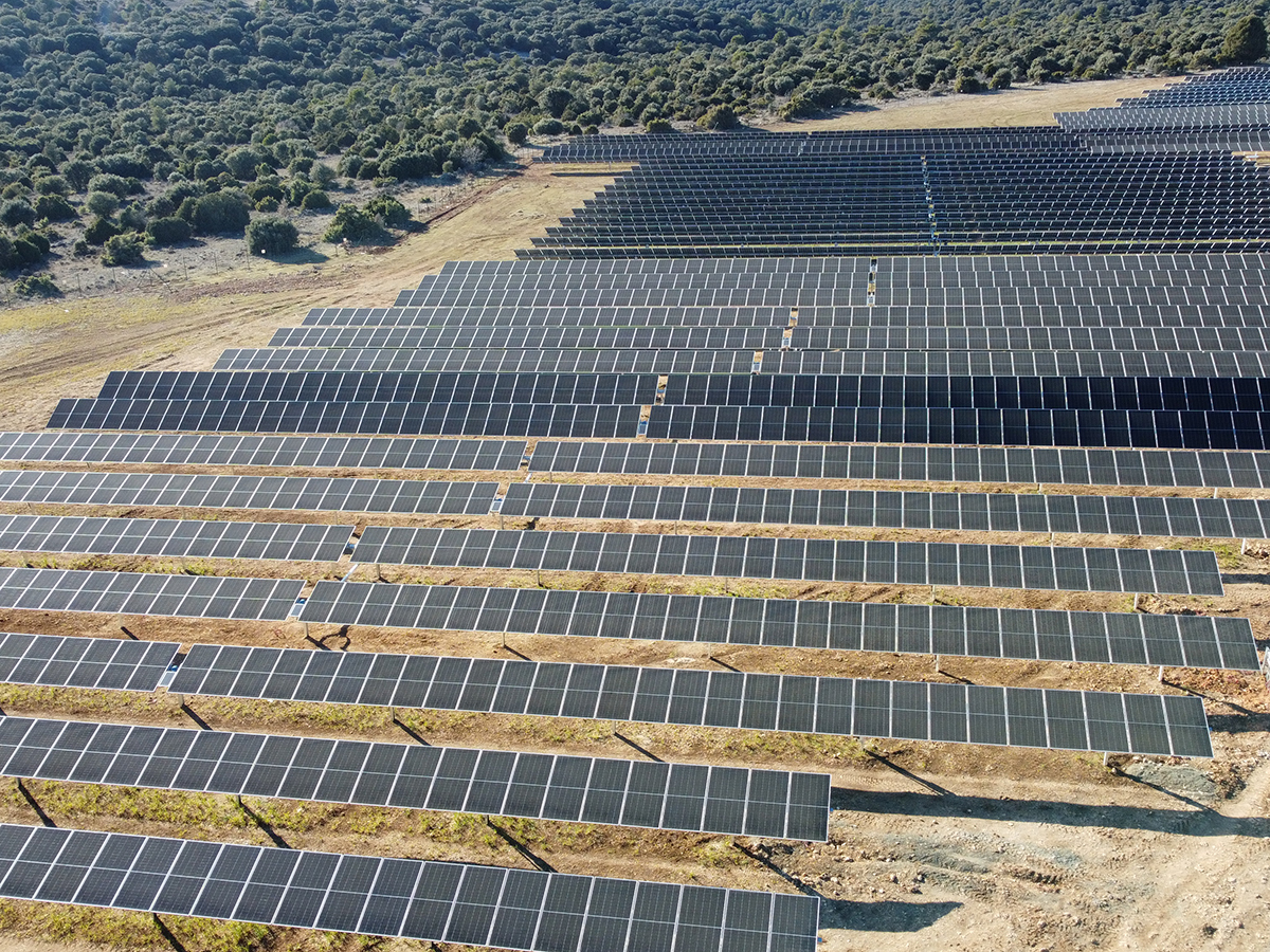 Naturgy inicia la construcción de su mayor planta fotovoltaica en España