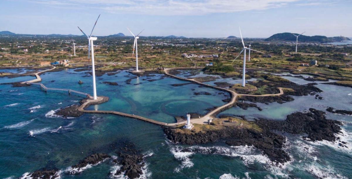 Parque eólico en Corea del Sur.