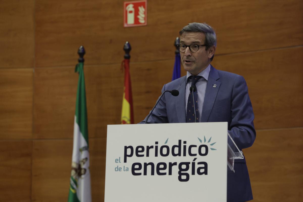 Andalucía reclama al Gobierno que concrete las ayudas del Perte de energías renovables