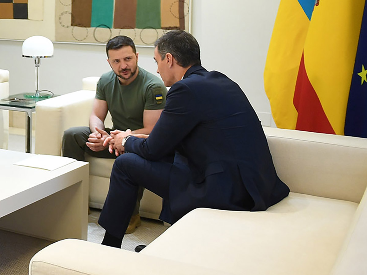 Zelensky ofrece asistencia a España ante la emergencia del sistema energético