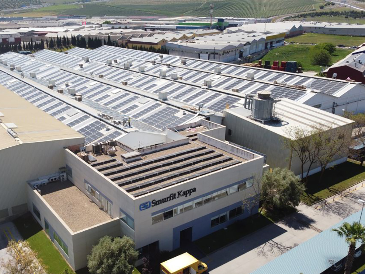 Smurfit Kappa Sangüesa inaugura la mayor planta de autoconsumo industrial de Navarra