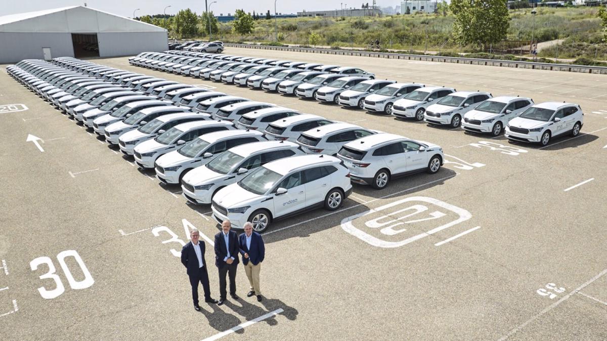 Skoda entrega su mayor flota eléctrica a Endesa con 167 unidades Enyaq