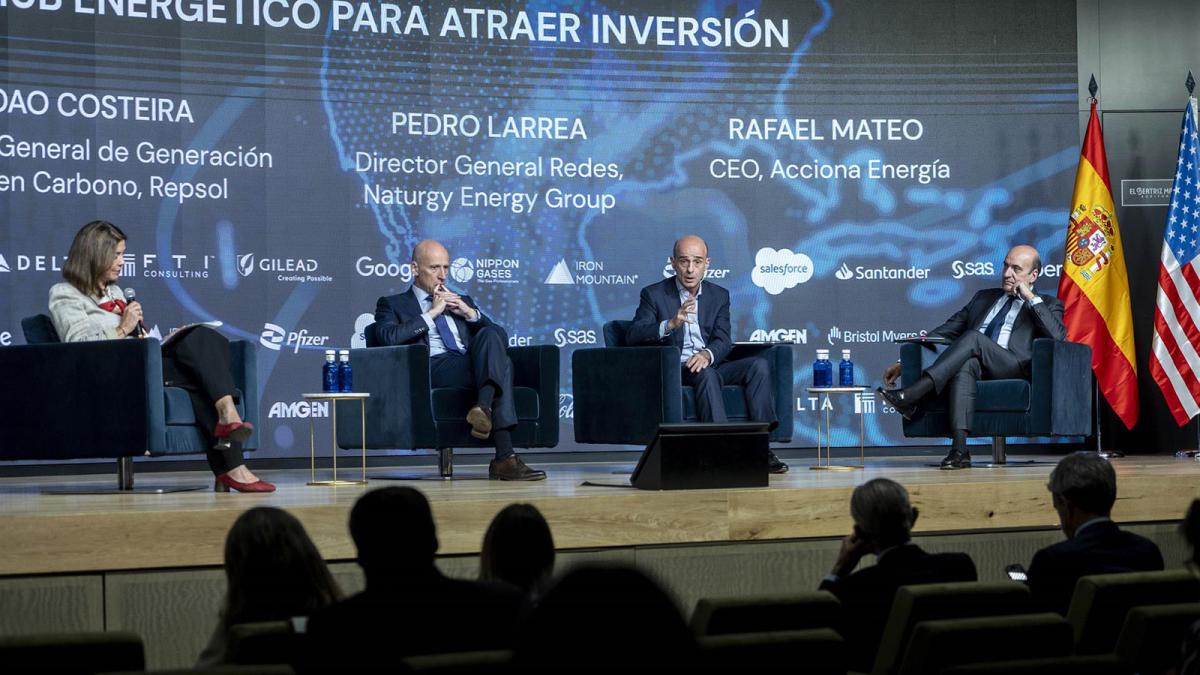 Repsol, Acciona Energía y Naturgy coinciden en la necesidad de atraer industria a España