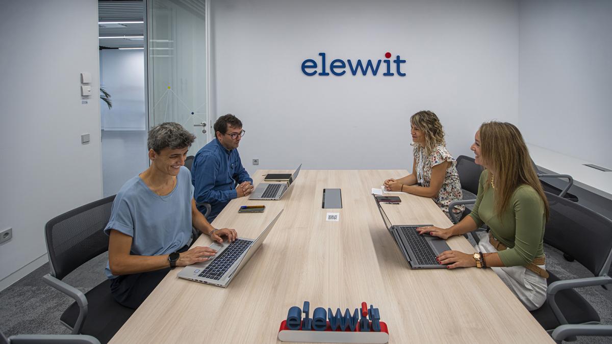 Elewit (Redeia) entra en Unusuals para impulsar digitalización del mantenimiento de redes