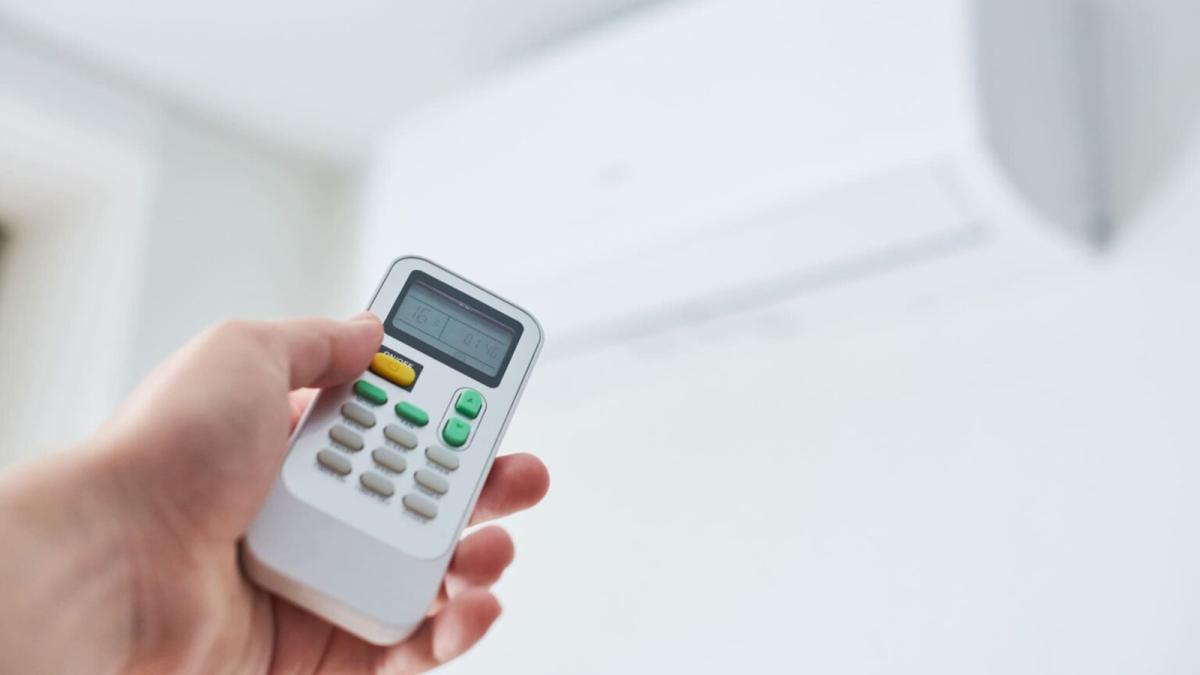 El precio medio de la luz este domingo se sitúa en los 22,33 euros/MWh y tendrá coste negativo o cero en diez horas