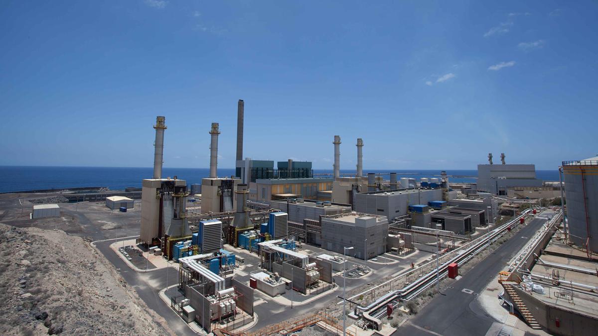 La central térmica Granadilla en Tenerife.