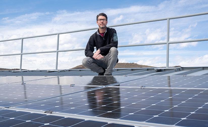 Joey Luther, investigador sénior del NREL. Werner Slocum, NREL