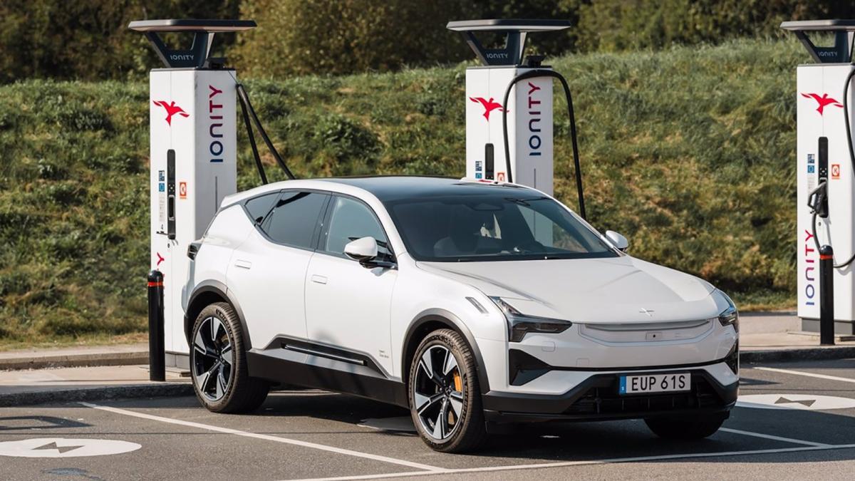 Polestar introduce la plataforma 'Plug & Charge' en su Polestar 3 para el pago automático de recargas