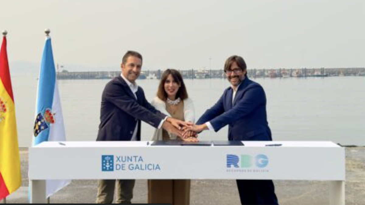 RDG y Xunta se alían para impulsar el autoconsumo verde en polígonos industriales y puertos de Galicia.