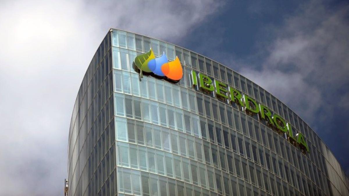 Renta 4 prevé resultados de Iberdrola por encima de objetivos y eleva un 20% su precio objetivo, a 16,3 euros