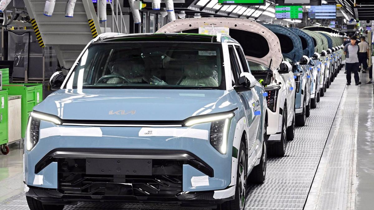 Kia producirá hasta 150.000 vehículos al año en la primera planta de eléctricos del grupo Hyundai