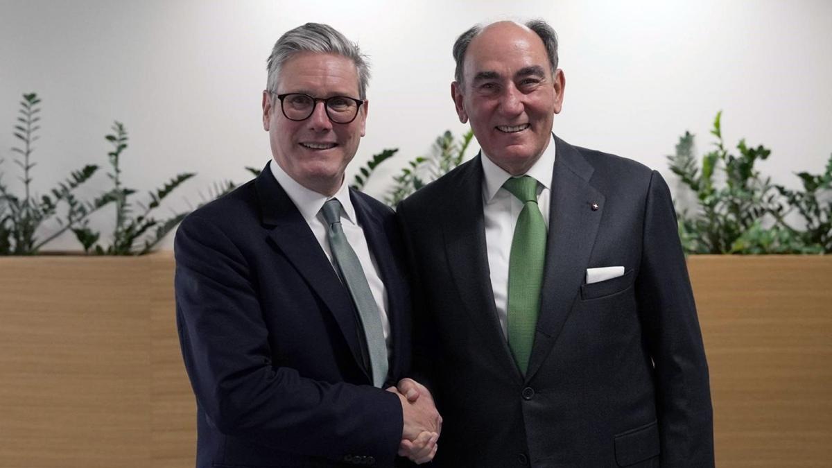 El primer ministro de Reino Unido, Keir Starmer y el presidente de Iberdrola, Ignacio Sánchez Galán.