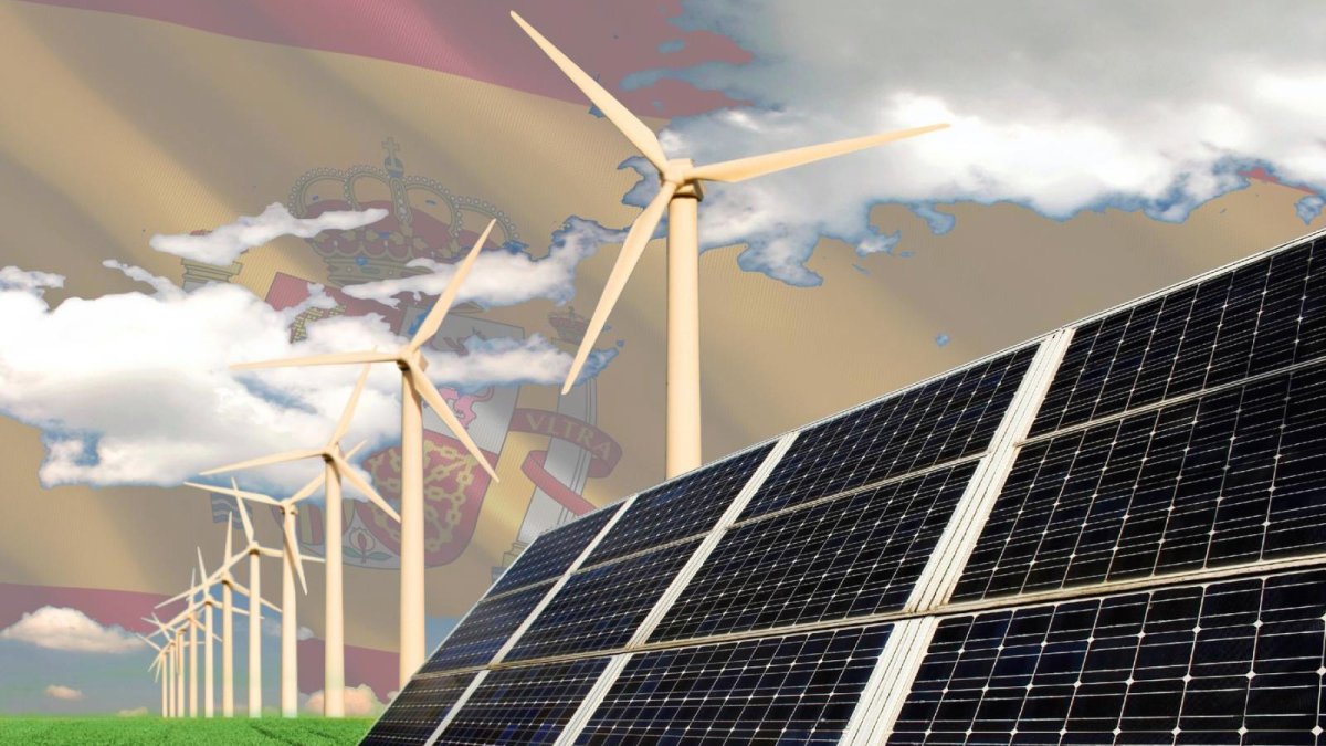 La producción de electricidad renovable alcanzó el récord del 57,2% en 2024, con el sorpasso de solar a eólica