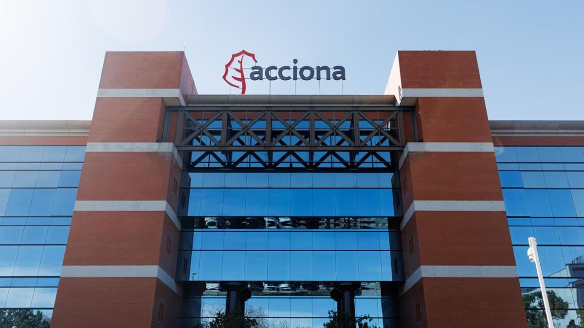 Fachada de la sede de Acciona.