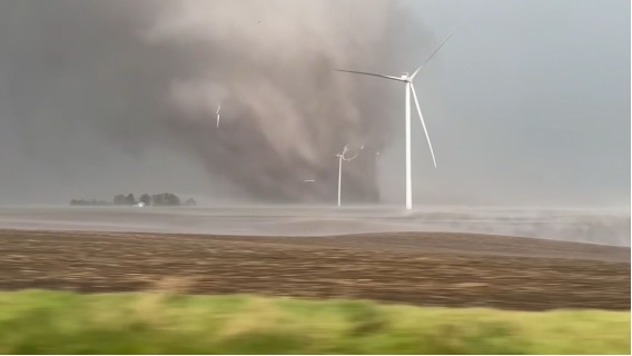 MEEVCE II: Así es el proyecto español que hará que las turbinas eólicas aguanten el viento de tornados