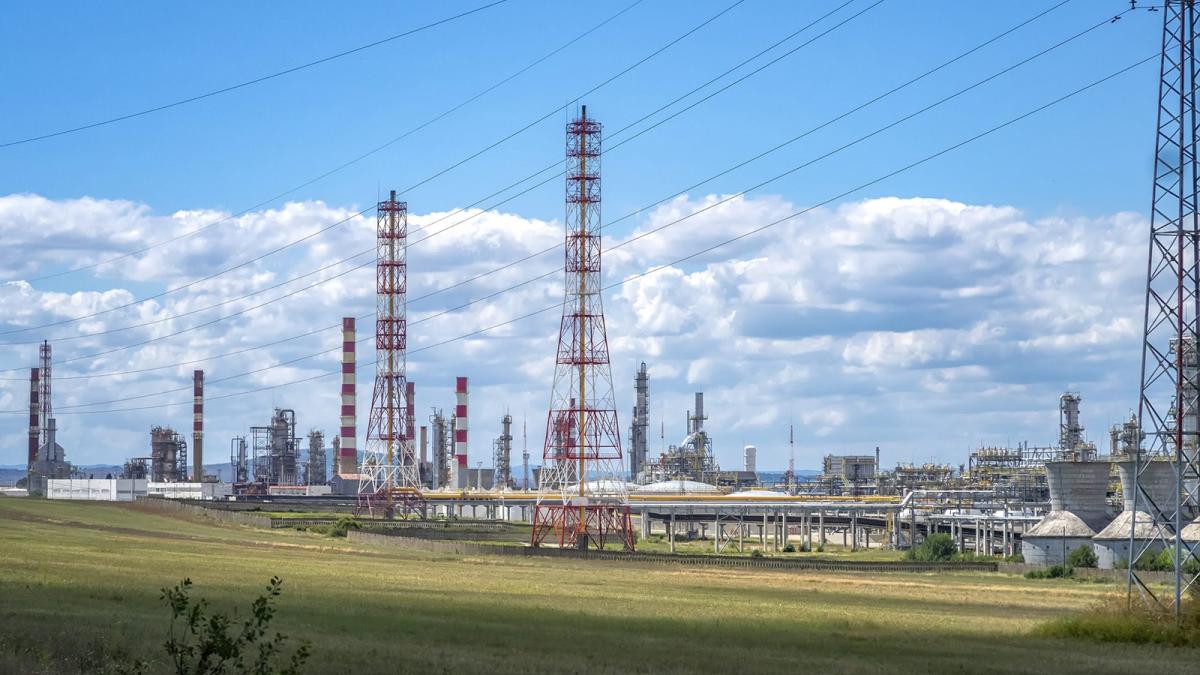 Vuelve la Comisión Nacional de la Energía.