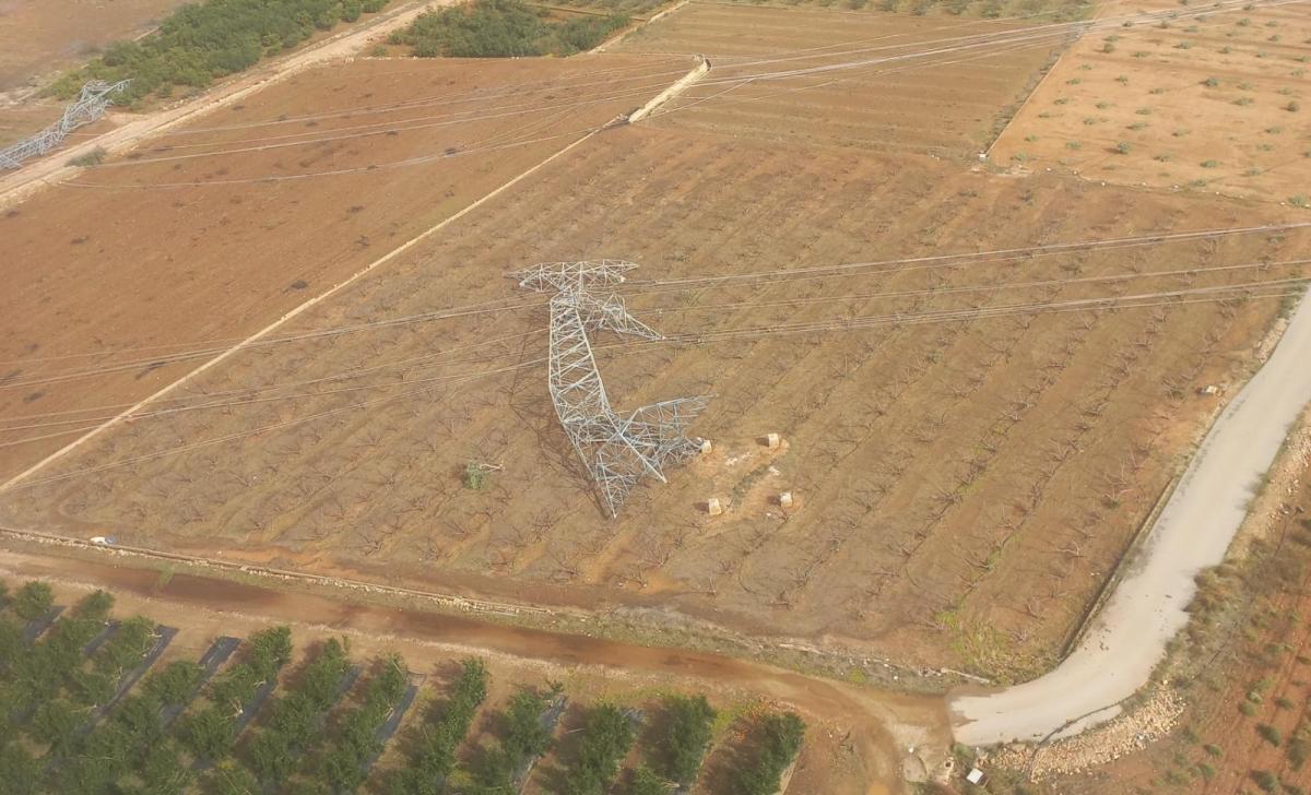 Alrededor de 23.000 clientes permanecen aún sin suministro eléctrico en la zona de la DANA