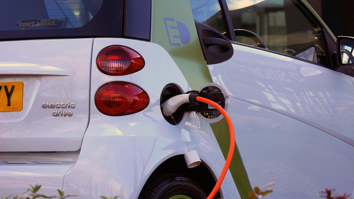 Las baterías recicladas de coche eléctrico aportarán en 2030 el 84,5% del litio para hacer nuevas