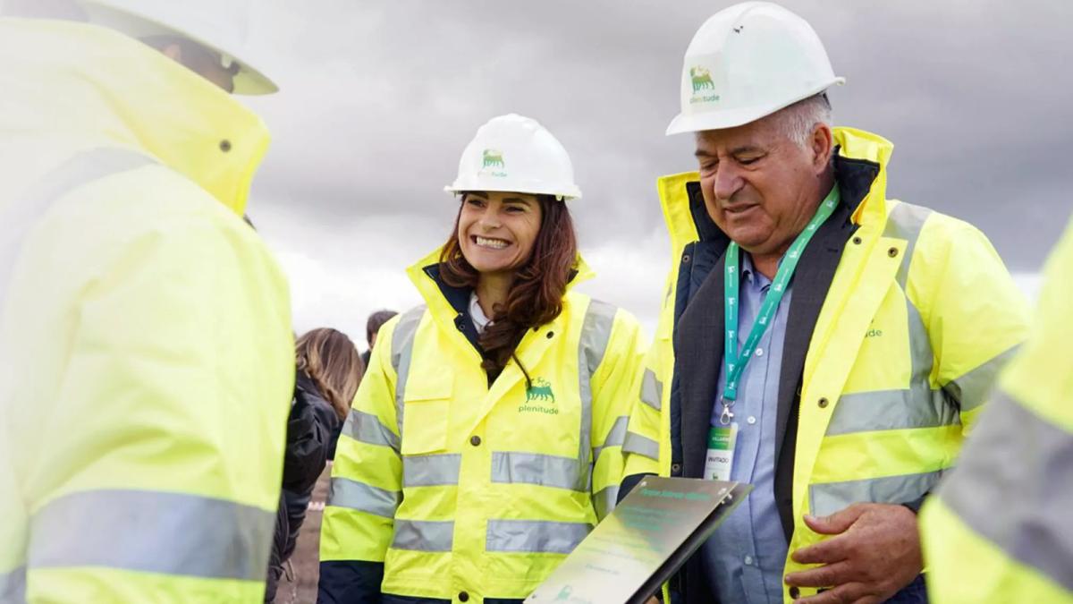 Trabajadores de Plenitude.