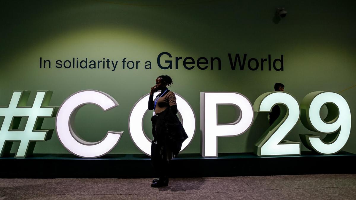 La COP29, marcada desde su inicio por las ausencias y las dudas sobre la ambición de EEUU