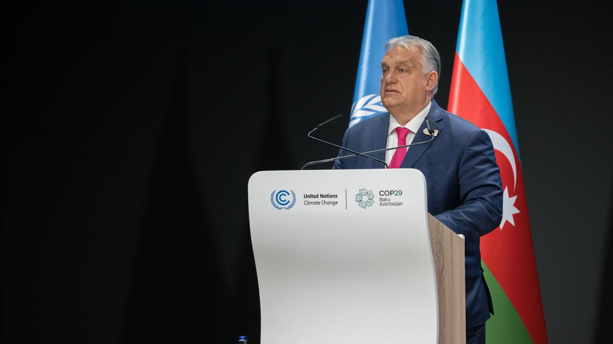 El primer ministro de Turquí, Viktor Orbán, habla en la COP29.
