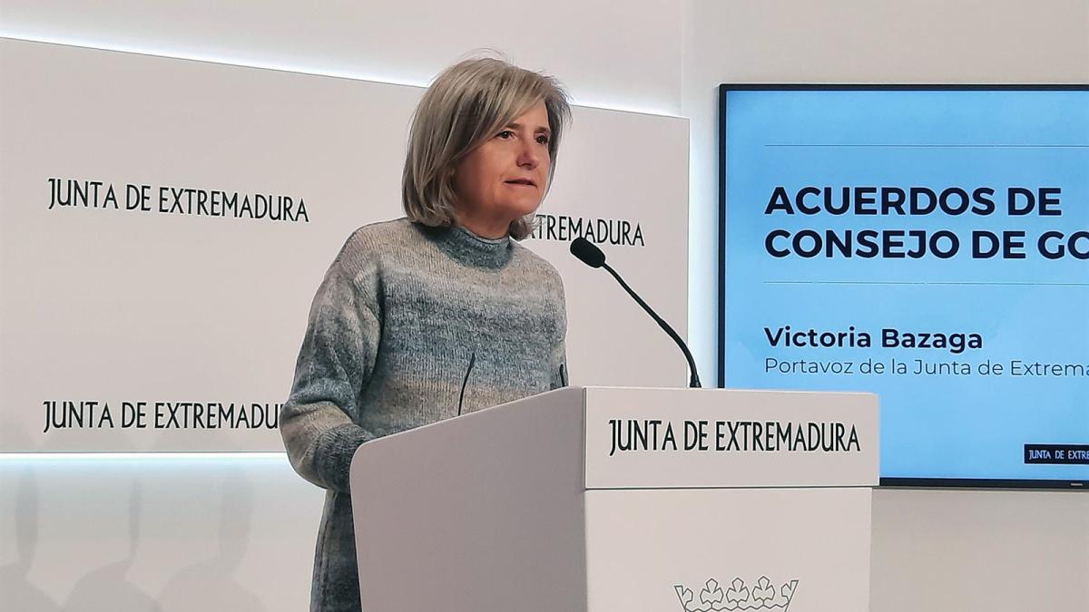 La portavoz de la Junta de Extremadura, Victoria Bazaga, en rueda de prensa tras el Consejo de Gobierno autonómico.