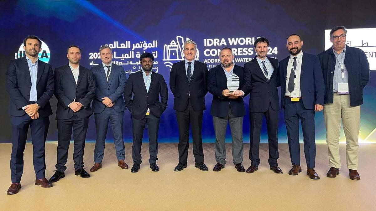 El equipo de Cox Water en la recogida del premio 'IDRA Award', concedido por la International Desalination and Reuse Association (IDRA) .