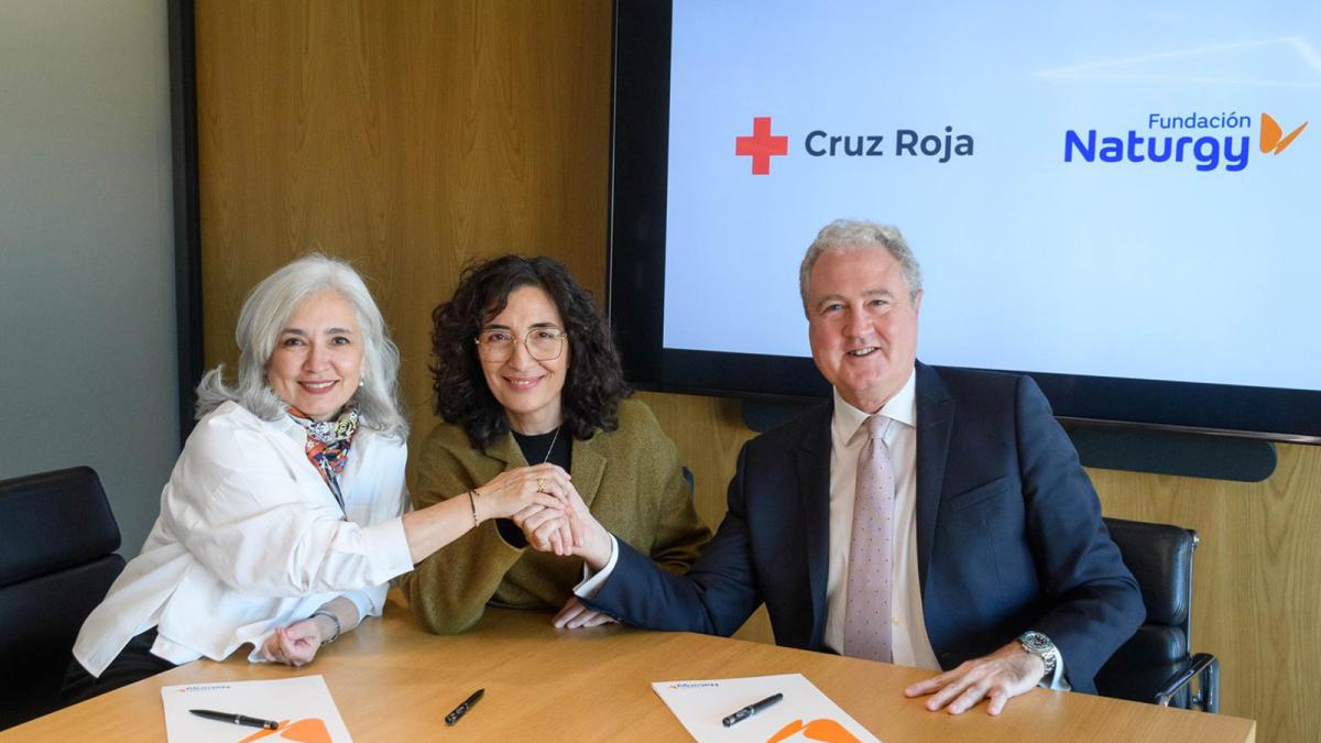 Fundación Naturgy renueva su alianza con Cruz Roja para paliar la vulnerabilidad energética.