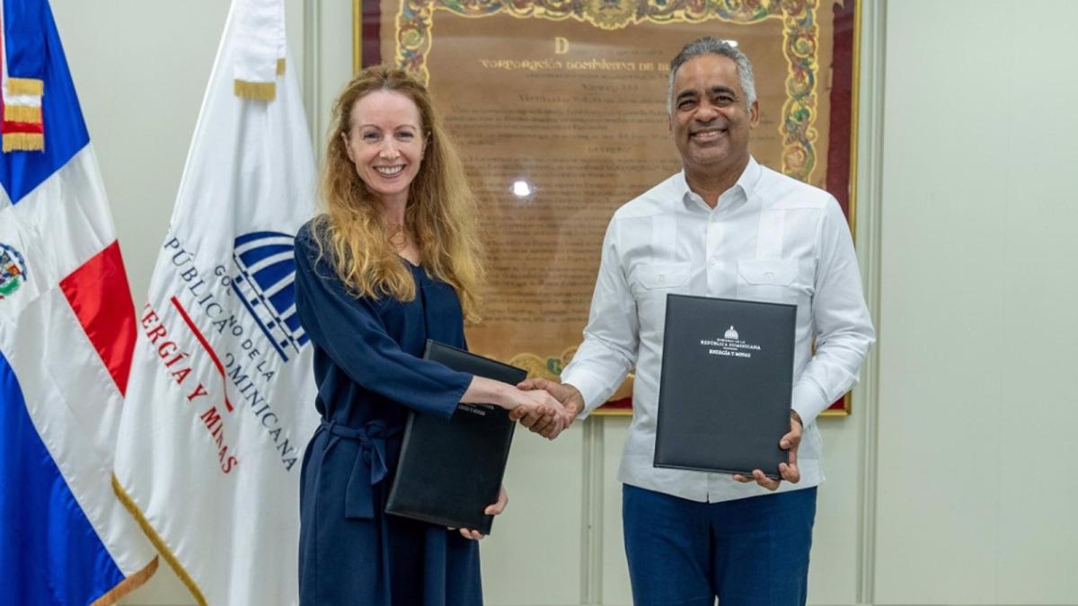 República Dominicana acuerda un programa con la AFD para impulsar la transición energética.