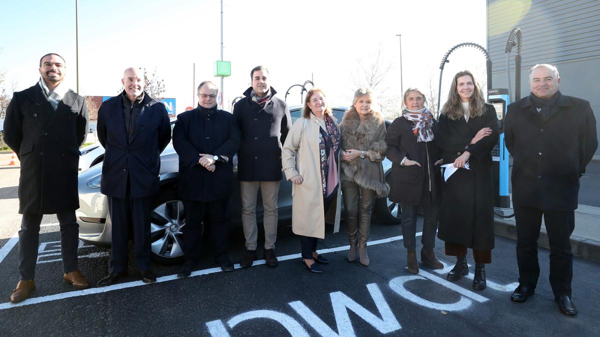 Powerdot inaugura la mayor estación de recarga de Castilla-La Mancha en el Parque Comercial El Golf